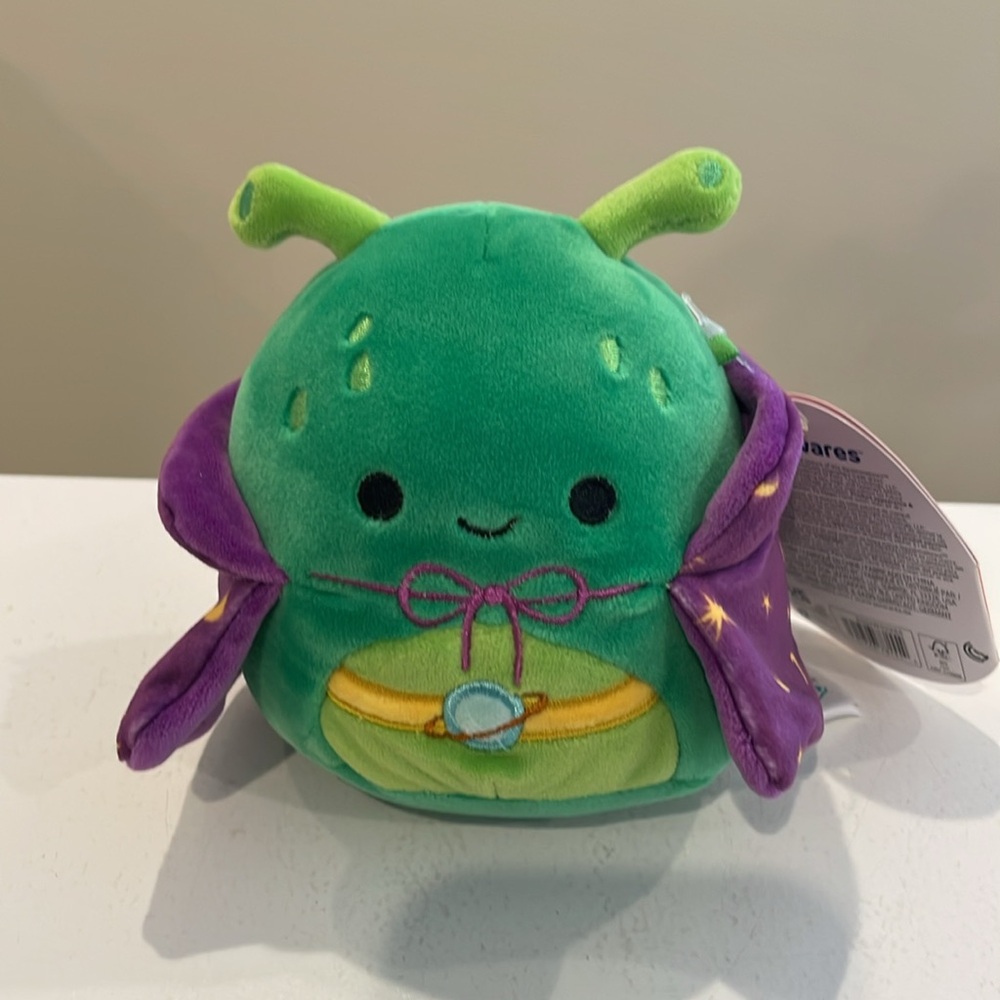 NWT 4.5” Tortellini the Alien Halloween Squishmallow